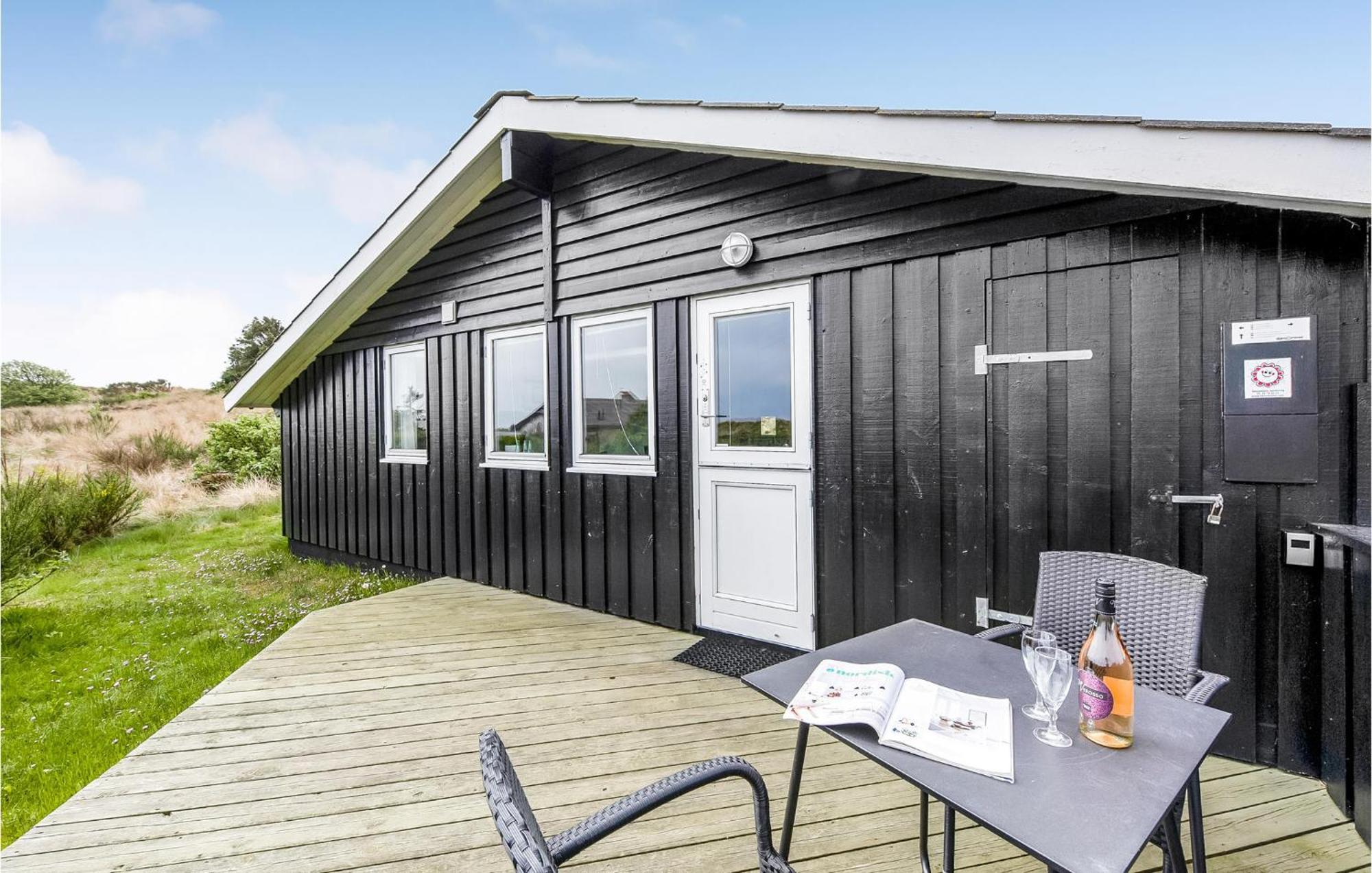 3 Bedroom Awesome Home In Hvide Sande Exterior foto