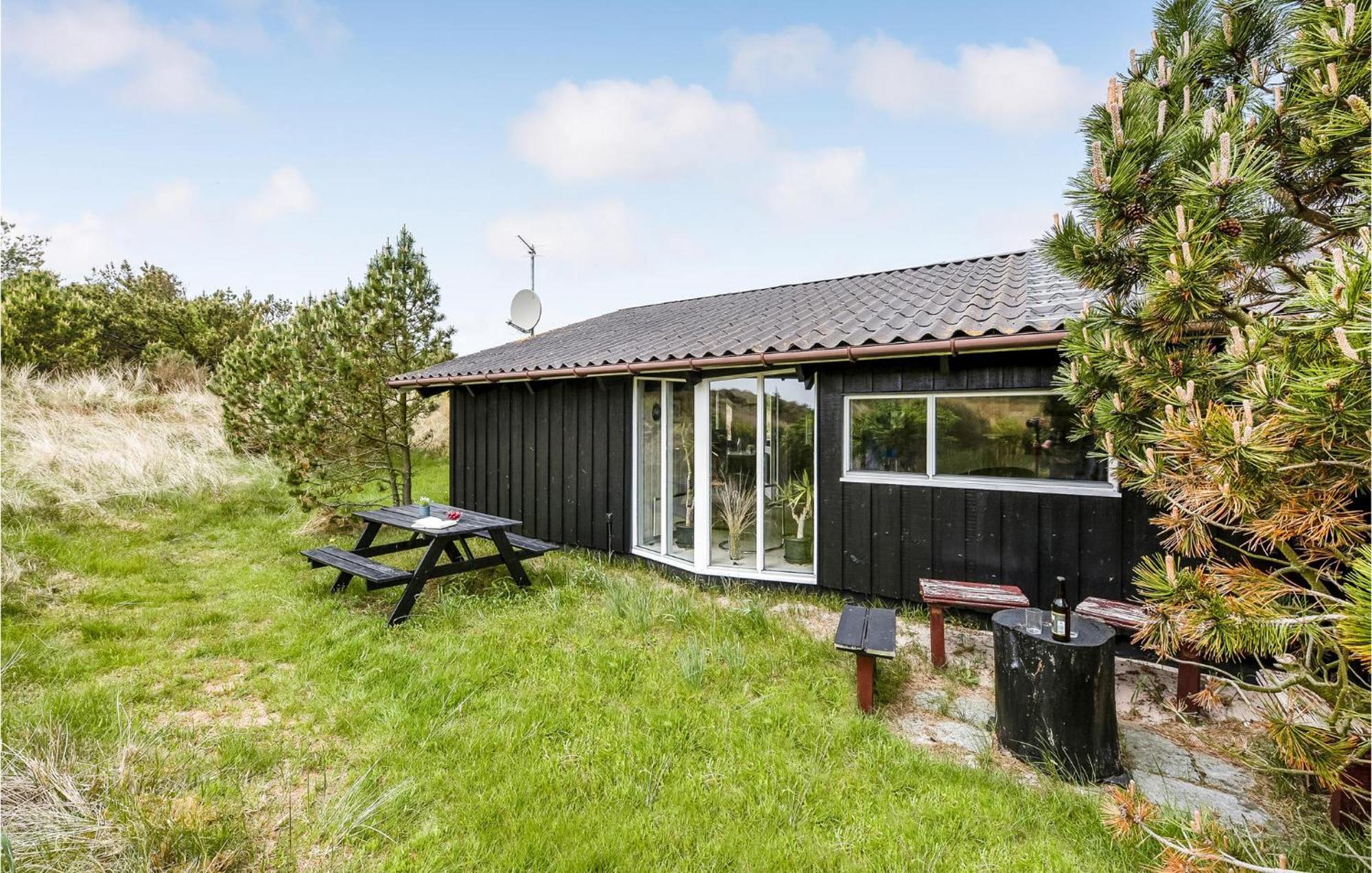 3 Bedroom Awesome Home In Hvide Sande Exterior foto